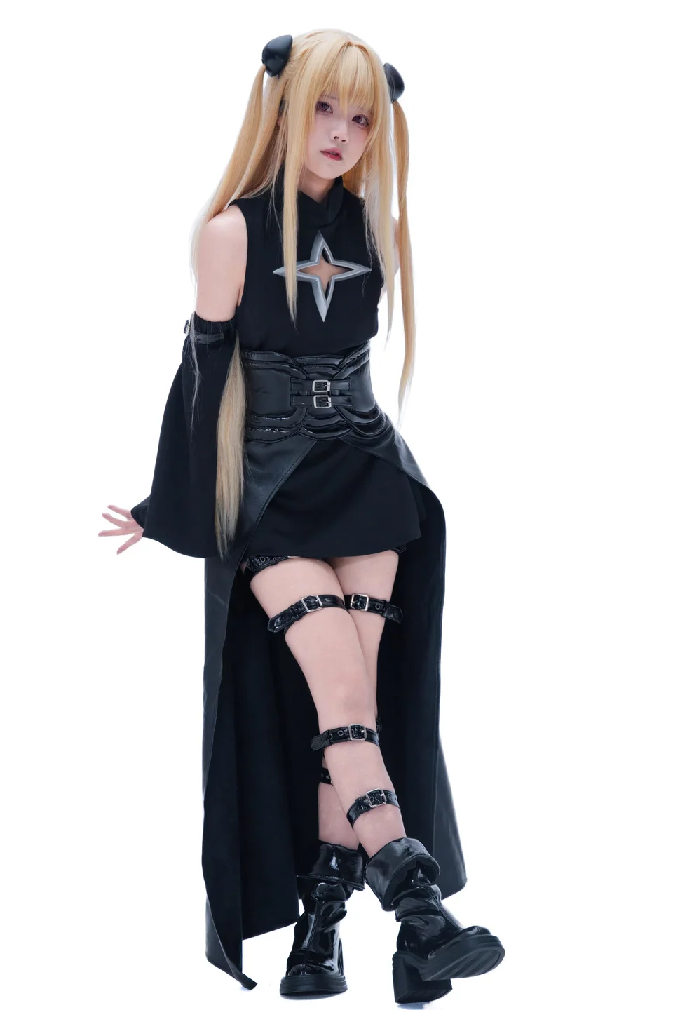 清水凪 - No.011 出包王女·金色暗影 [38P-300MB] tg@simisebaisi 【丝足阁】004.webp